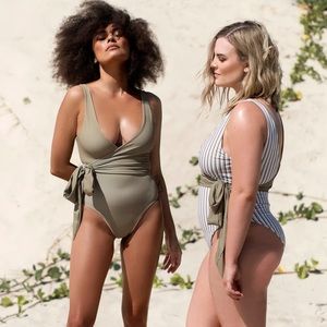 Baiia Mossman Reversible Wrapsuit